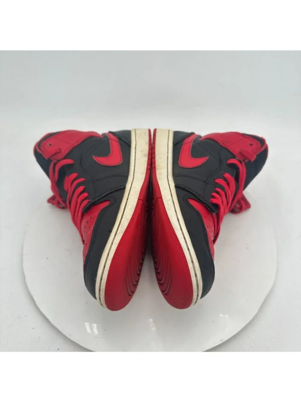 Nike Air Jordan 1 Alternate Men Size 9 DQ8426-060 Bred Black Fire Red Shoes
